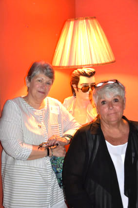 Photo of classmates in Bona Sera Restaurant