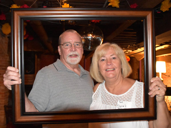 Photo of classmates in Bona Sera Restaurant