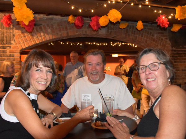 Photo of classmates in Bona Sera Restaurant